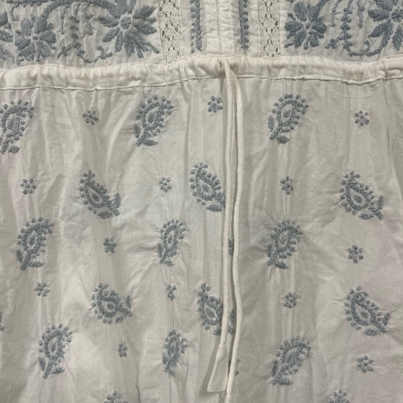 Jayshree Dalal White Tunic with Blue Embroidery - Picture 6 of 9